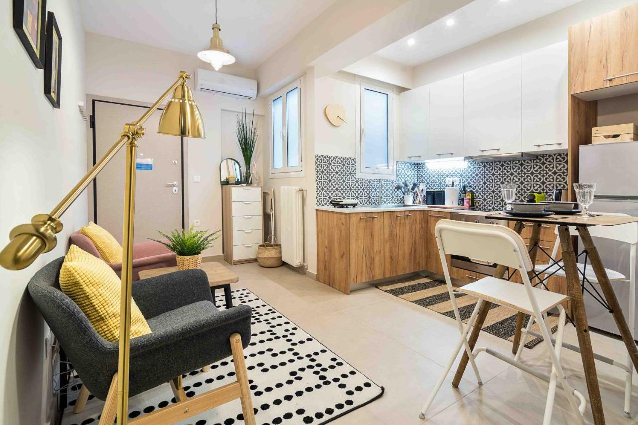 Athens' Top Location Romantic & Well Decor Shining Star ภายนอก รูปภาพ